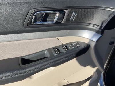 2018 Ford Explorer Base