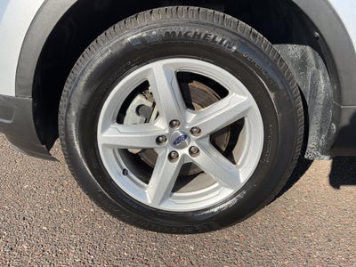2018 Ford Explorer Base
