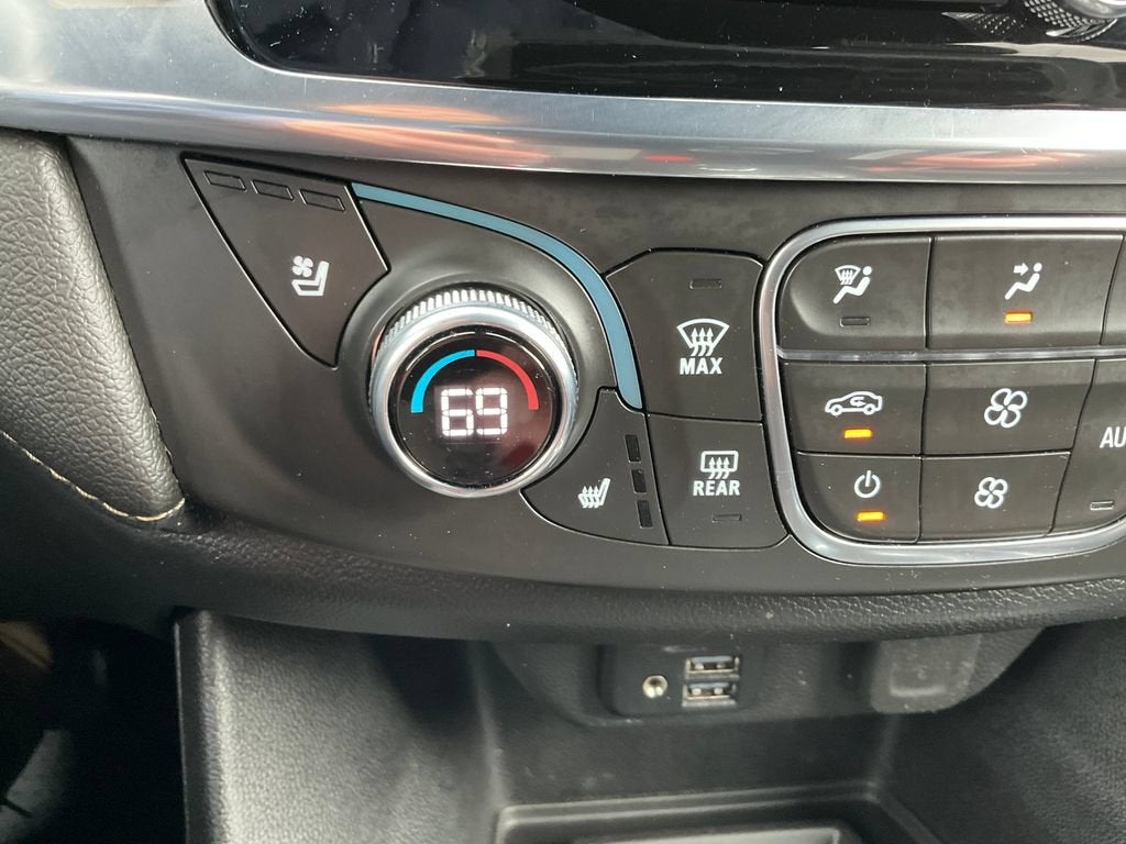 2022 Chevrolet Traverse Premier