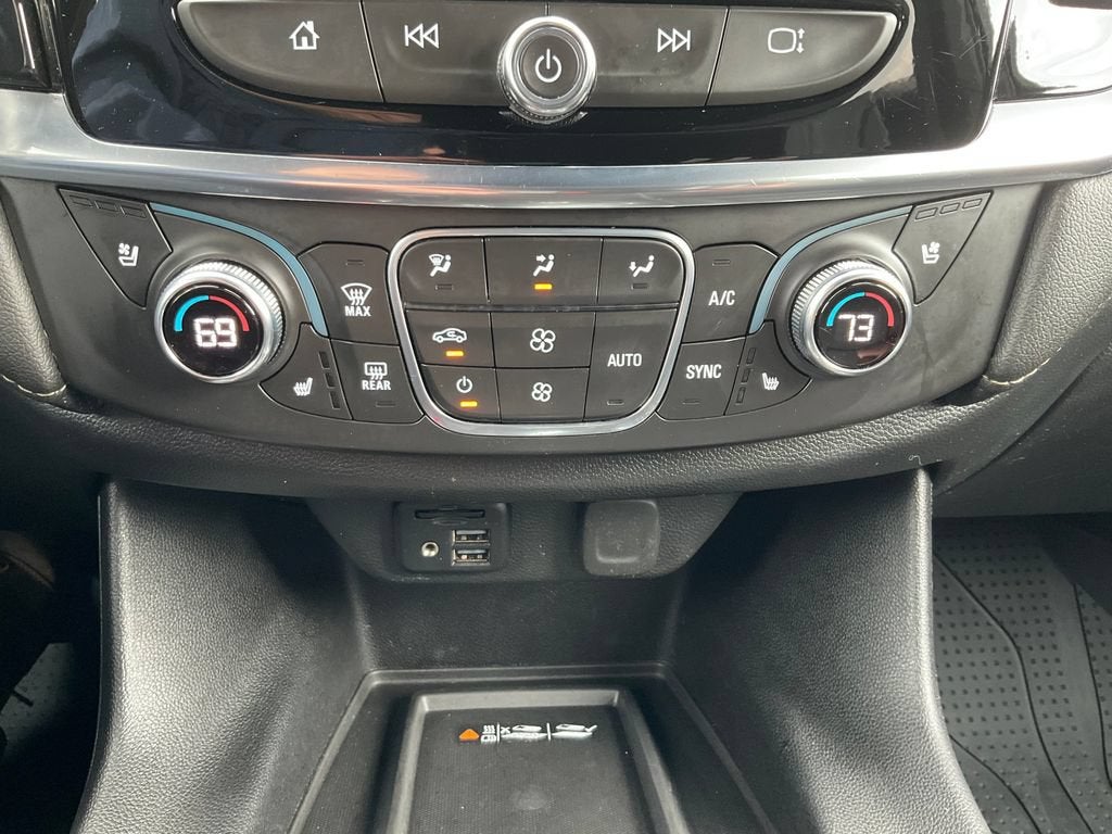 2022 Chevrolet Traverse Premier