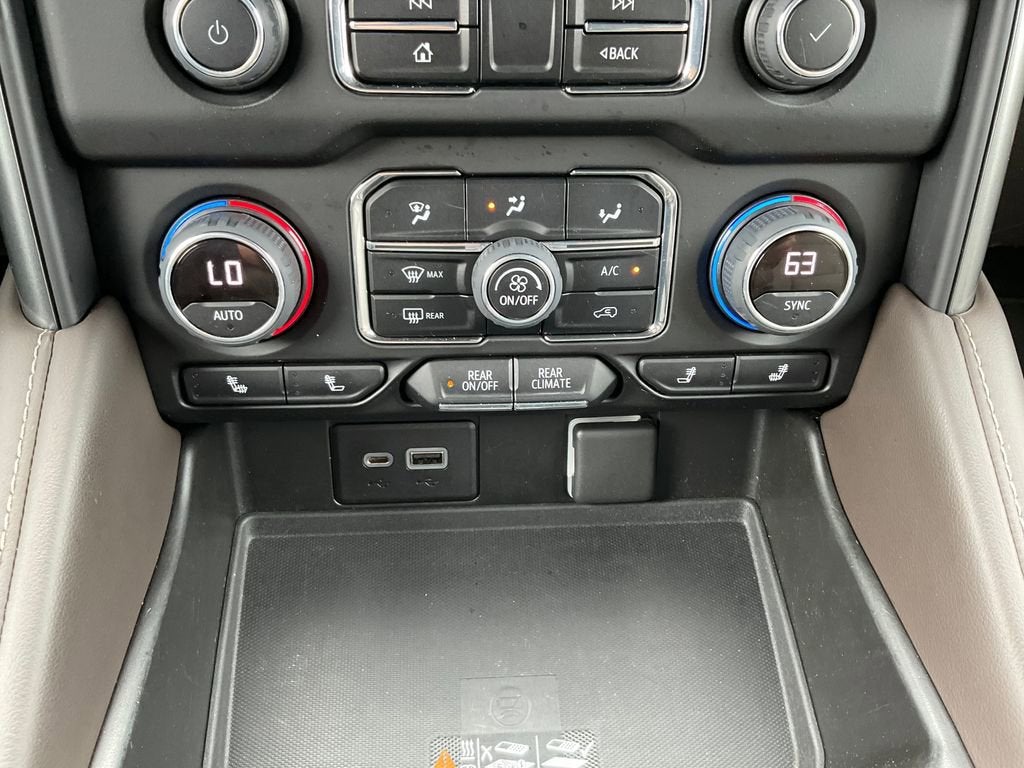 2022 Chevrolet Suburban LT