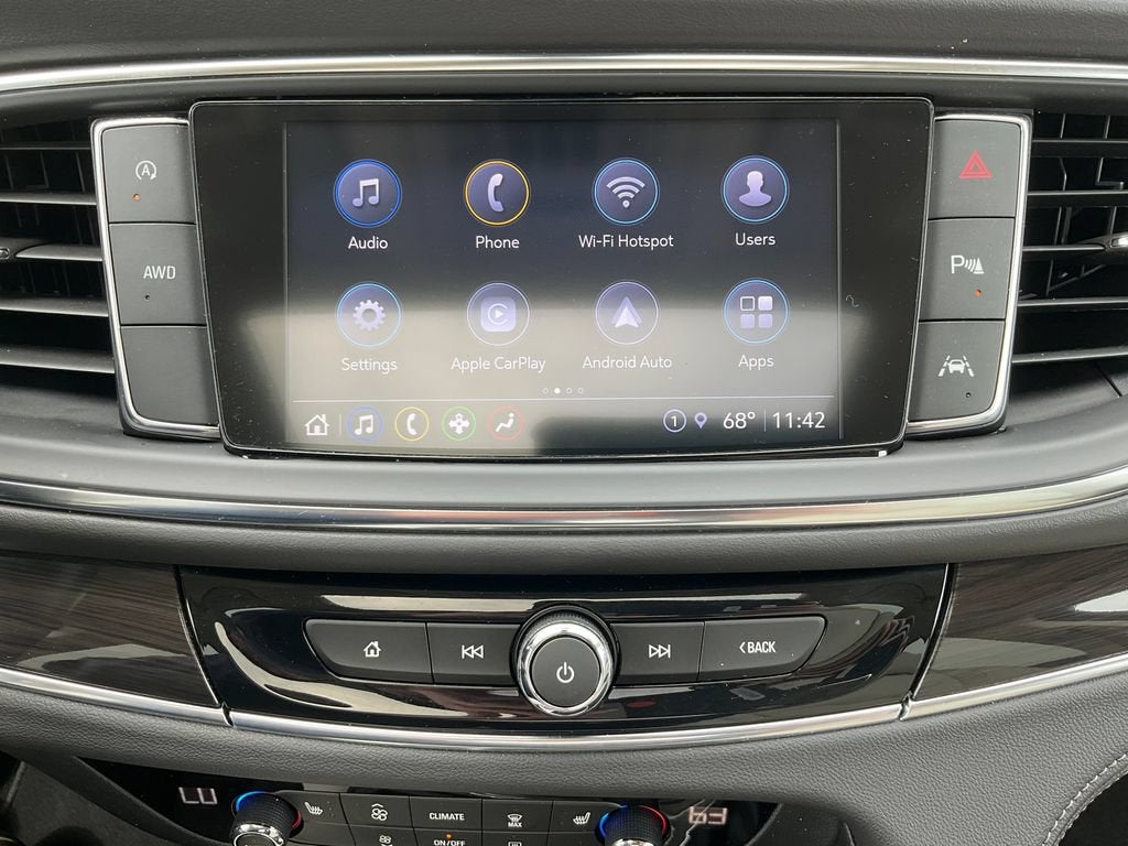 2023 Buick Enclave Essence